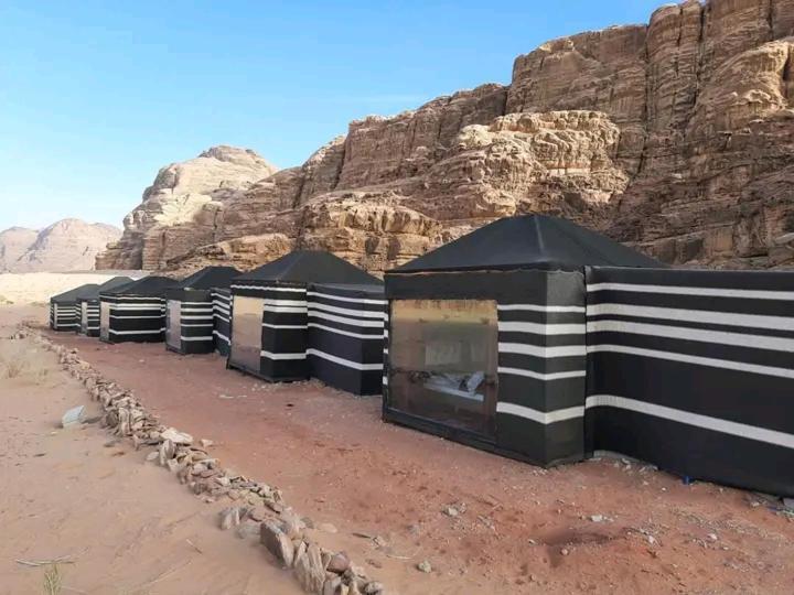 Enad Desert Camp ワディ ・ラム エクステリア 写真