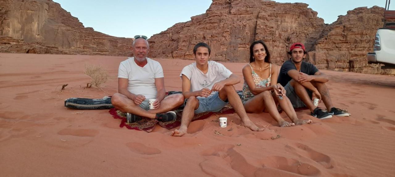 Enad Desert Camp ワディ ・ラム エクステリア 写真