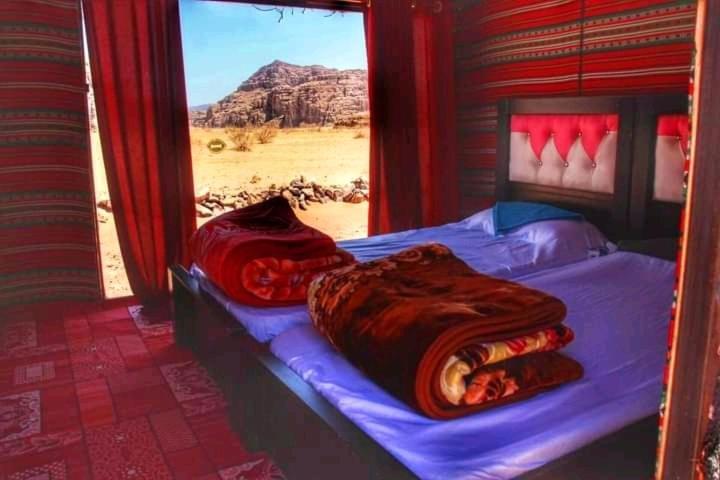 Enad Desert Camp ワディ ・ラム エクステリア 写真
