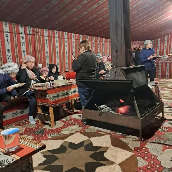 Enad Desert Camp ワディ ・ラム エクステリア 写真