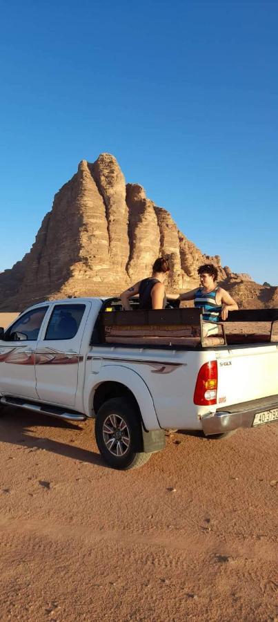 Enad Desert Camp ワディ ・ラム エクステリア 写真