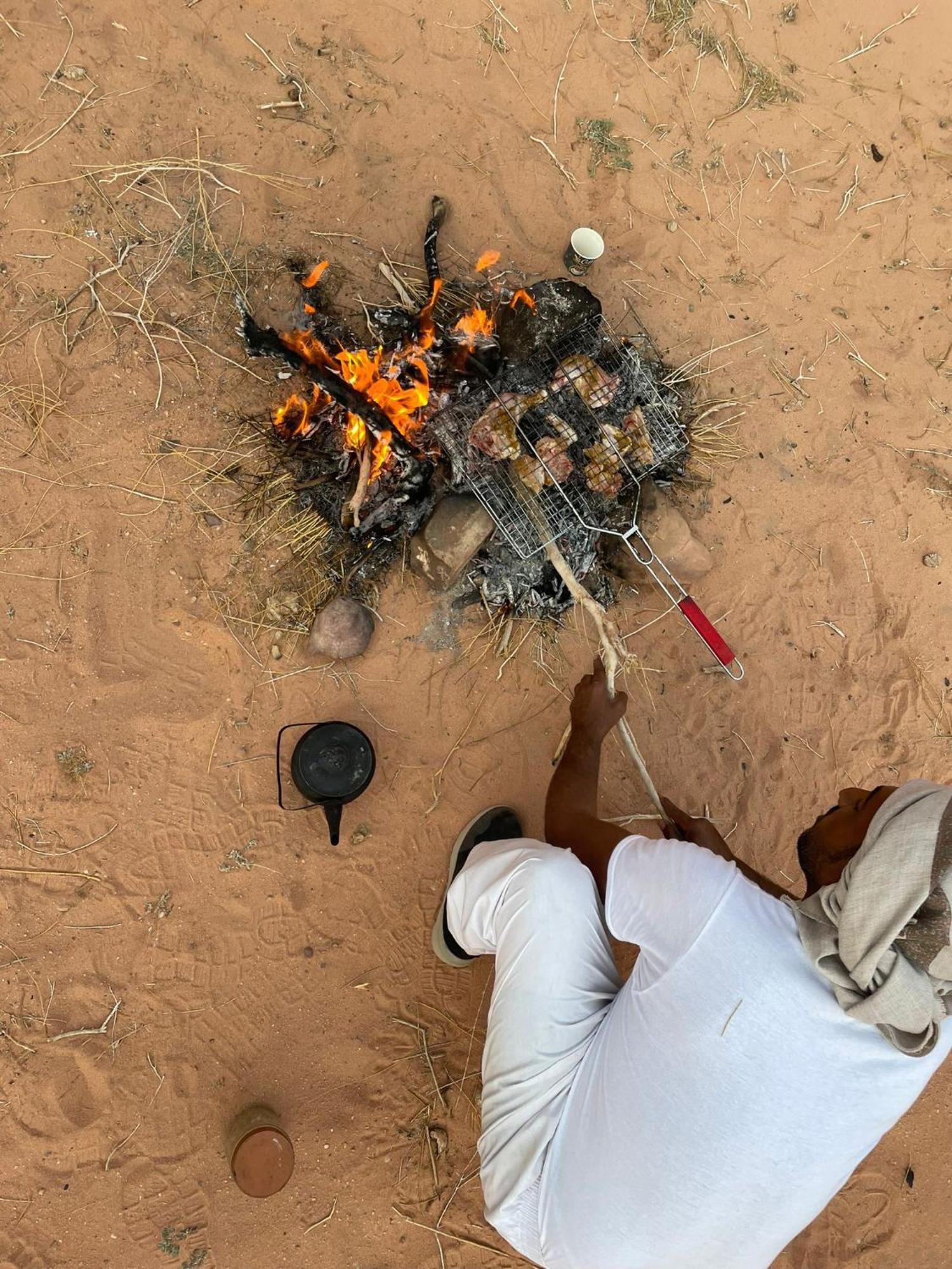 Enad Desert Camp ワディ ・ラム エクステリア 写真